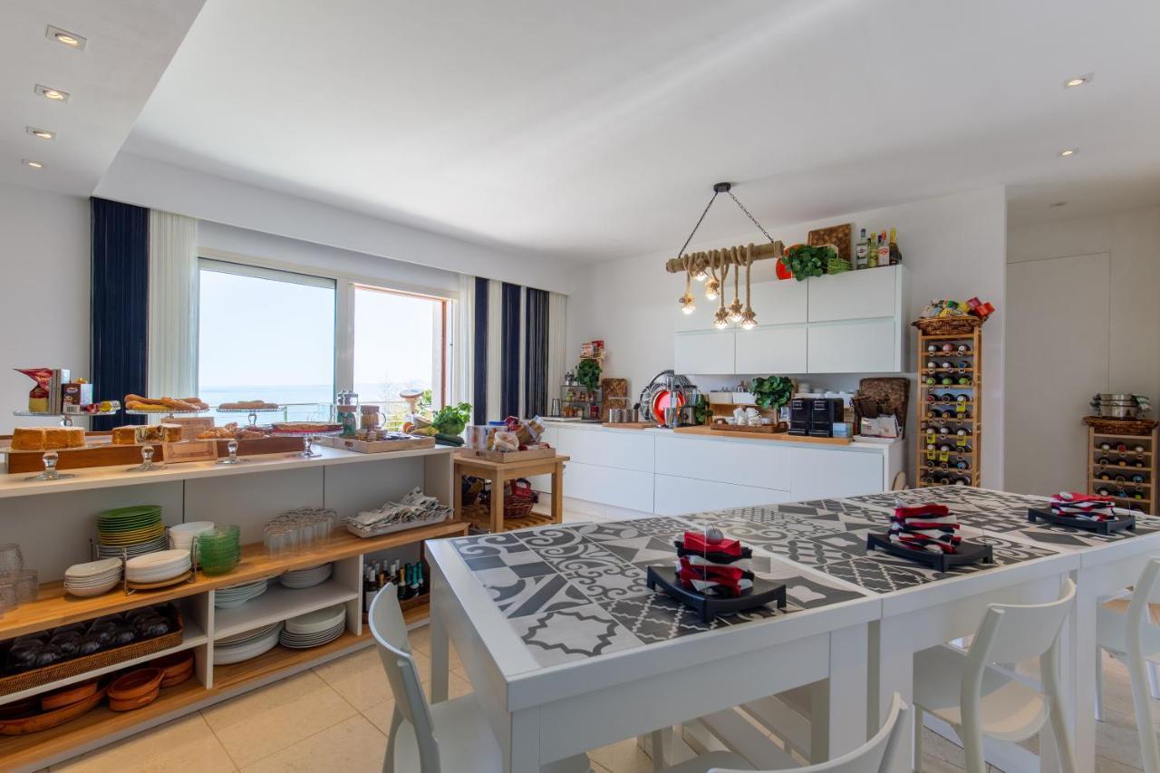 Residenze Longhi Bed & Breakfast Васто Екстериор снимка