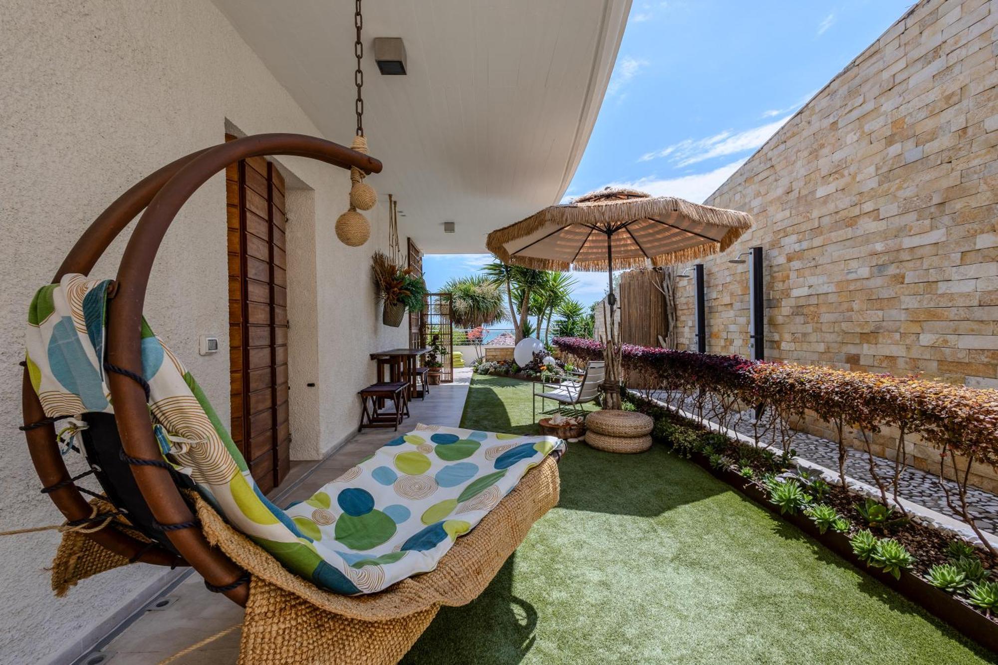 Residenze Longhi Bed & Breakfast Васто Екстериор снимка